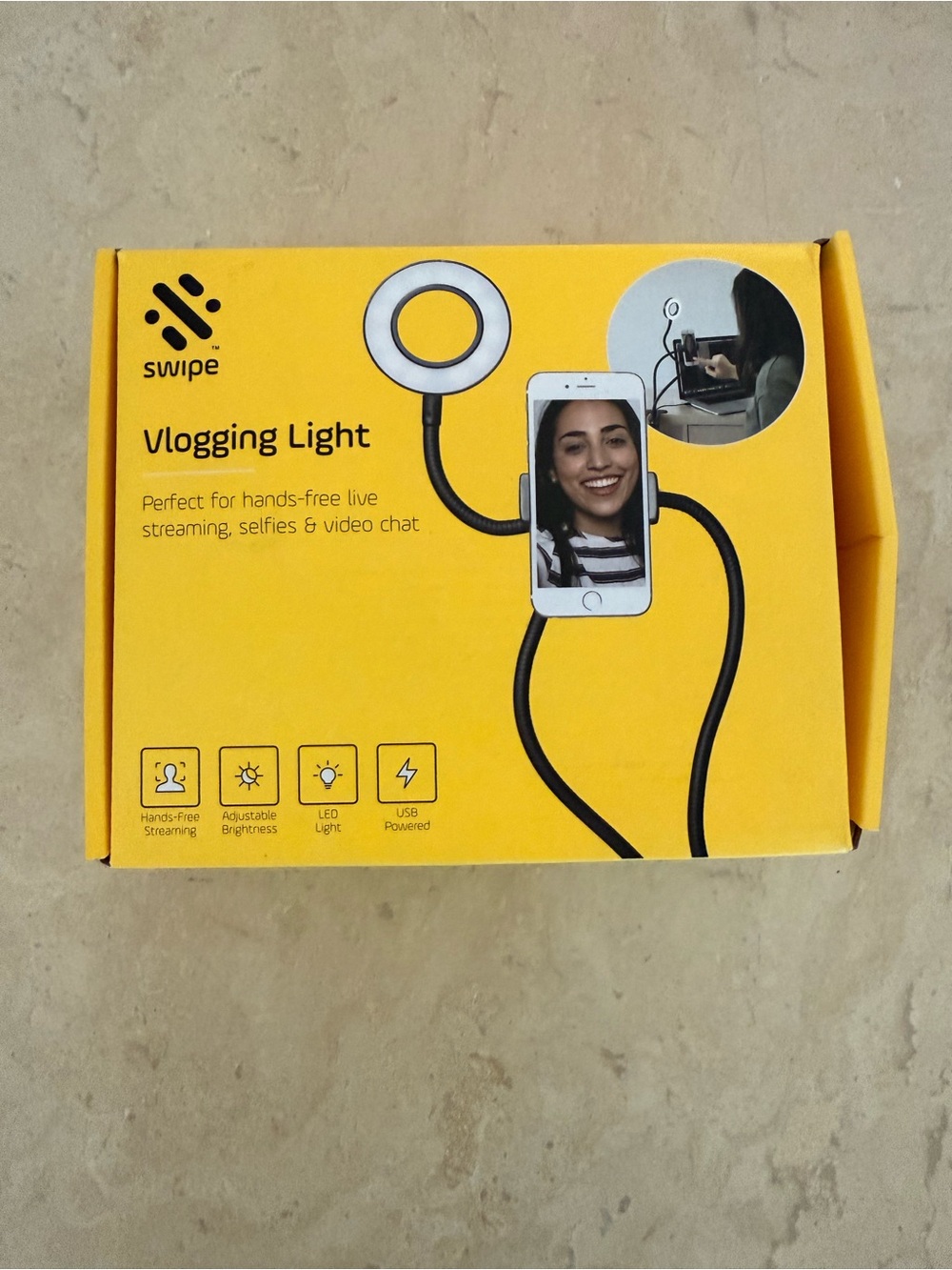 Vlogging Light in Black - Flexible LED Ring Light with Phone Holder